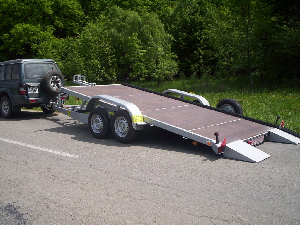 remorci-specializate-transport-utilaje 655